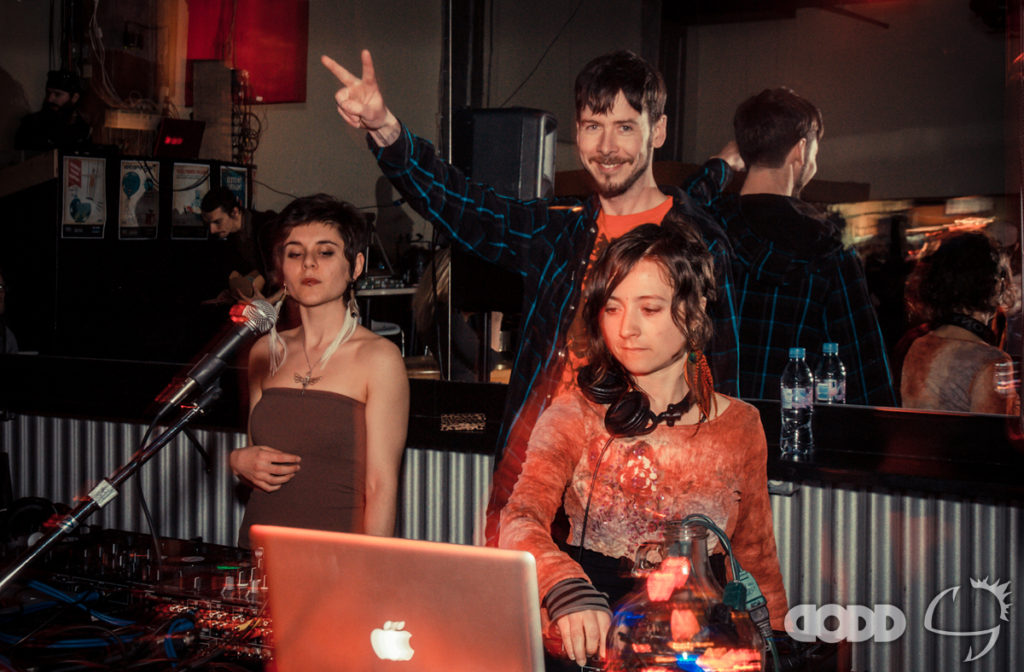 20120420-cosmic-caravan-ad-8865