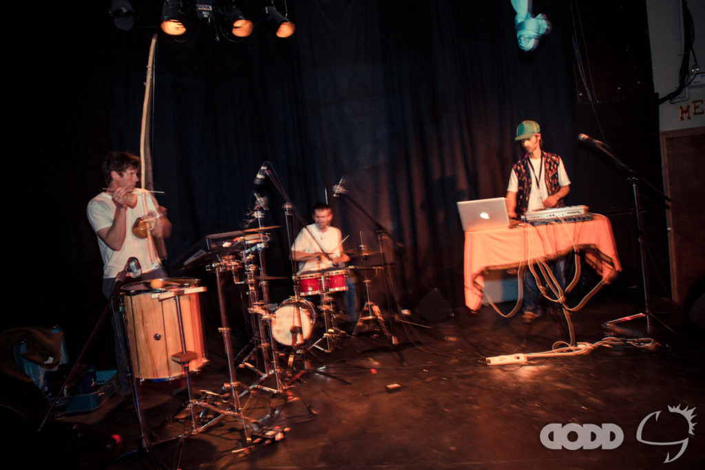 20120420-cosmic-caravan-ad-8930