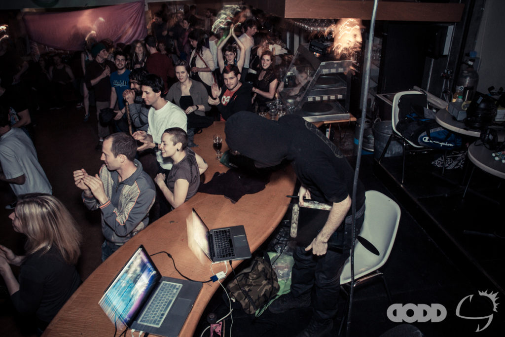 20120420-cosmic-caravan-ad-8973