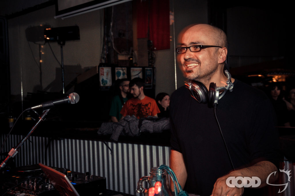 20120420-cosmic-caravan-ad-9161