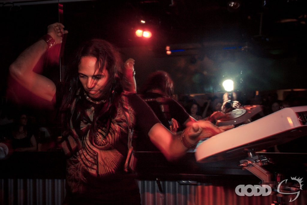 20120420-cosmic-caravan-ad-9286