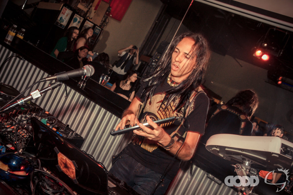 20120420-cosmic-caravan-ad-9287