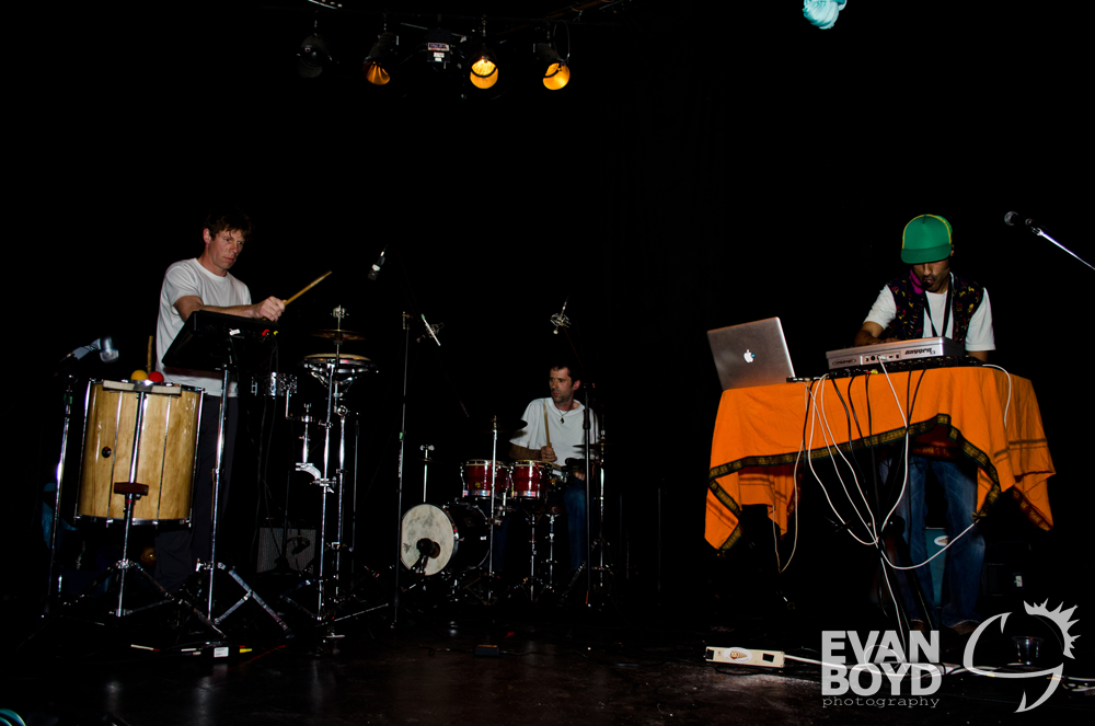 20120420-cosmic-caravan-eb-004