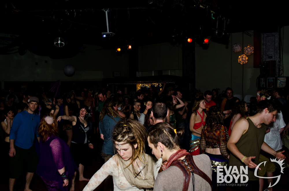 20120420-cosmic-caravan-eb-006