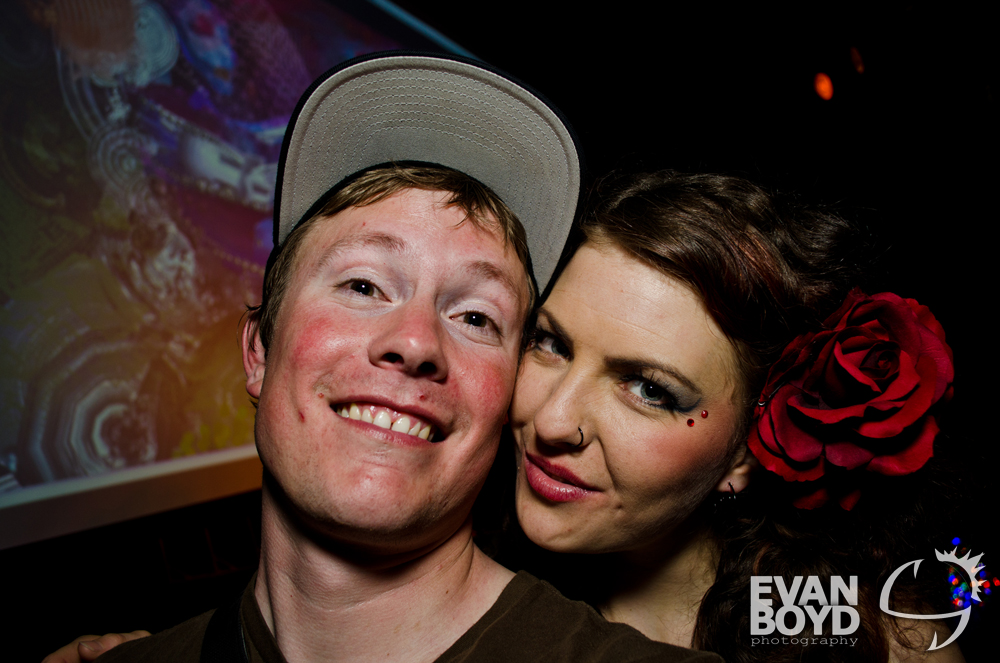 20120420-cosmic-caravan-eb-01