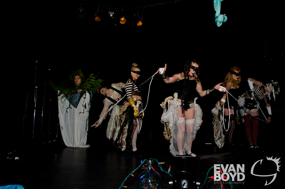 20120420-cosmic-caravan-eb-024