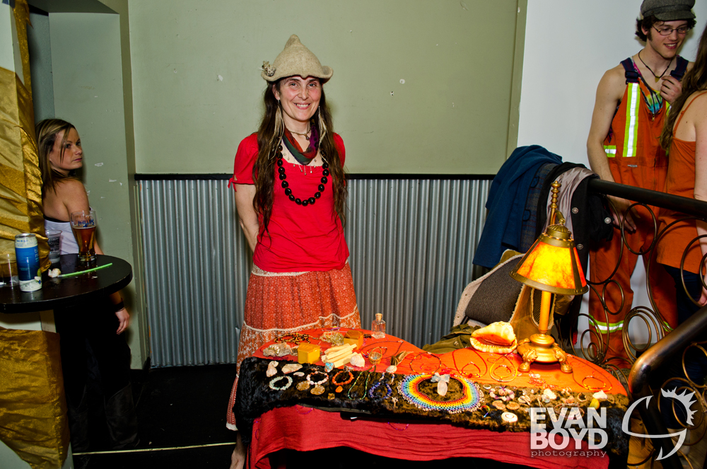 20120420-cosmic-caravan-eb-080