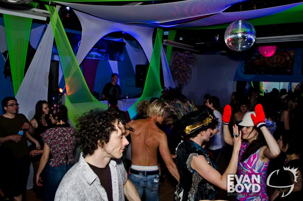 20120420-cosmic-caravan-sr-eb-29