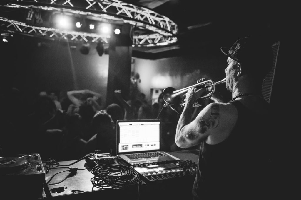 20180407 – saQi (ZK) – 4350