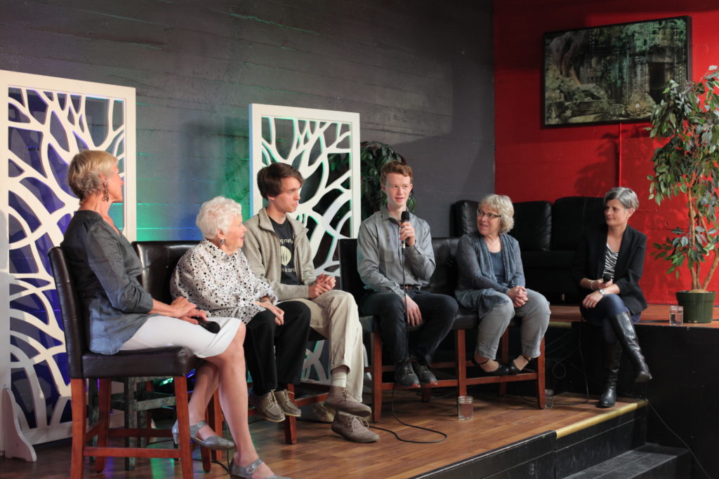 20160606 – UnExpected Conversations – 2276