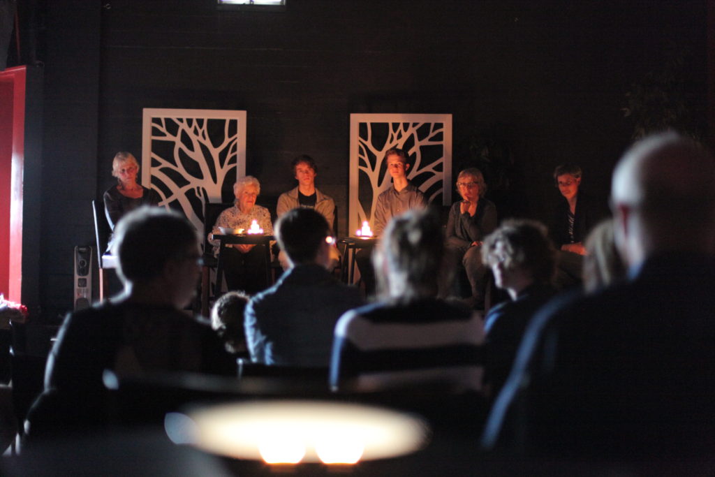 20160606 – UnExpected Conversations – 2300