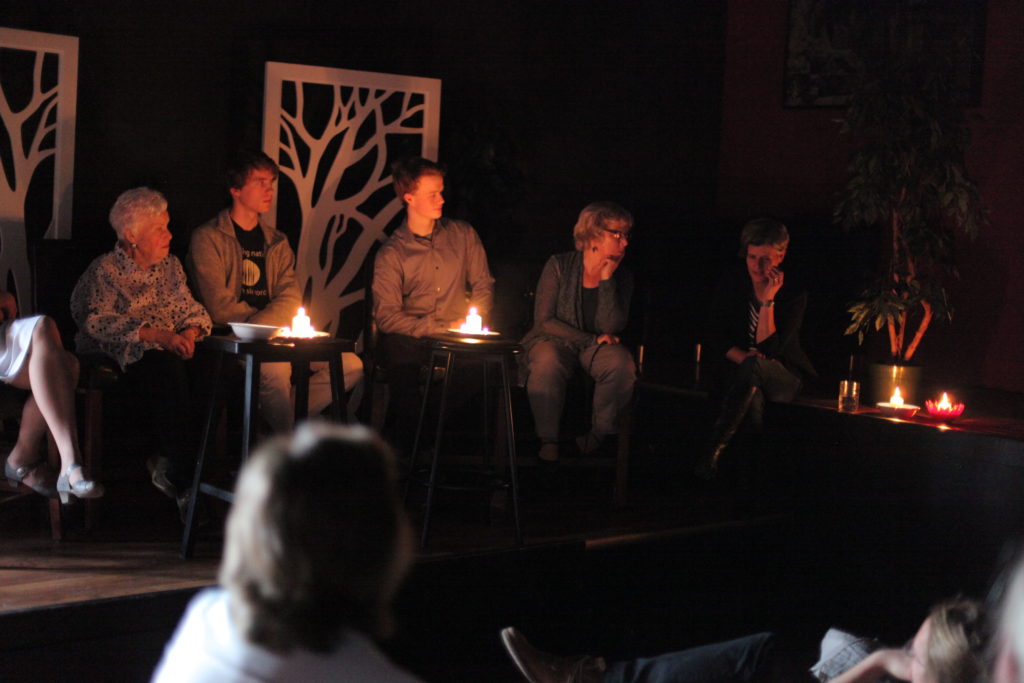 20160606 – UnExpected Conversations – 2301