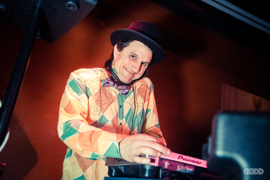 20170204 – Neon Time Machine – 1